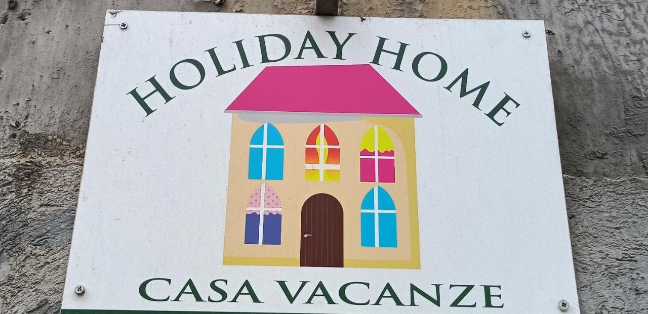 Holiday Home *